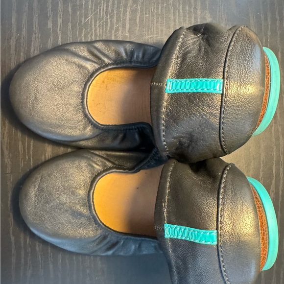 Tieks Matte Black and Teal Ballet Flats - Picture 9 of 10
